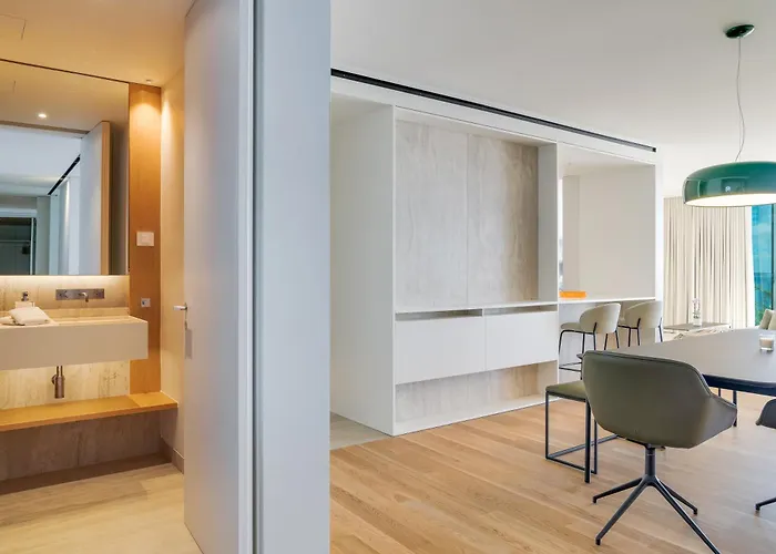 Rjs Savoy Monumentalis By Madeira